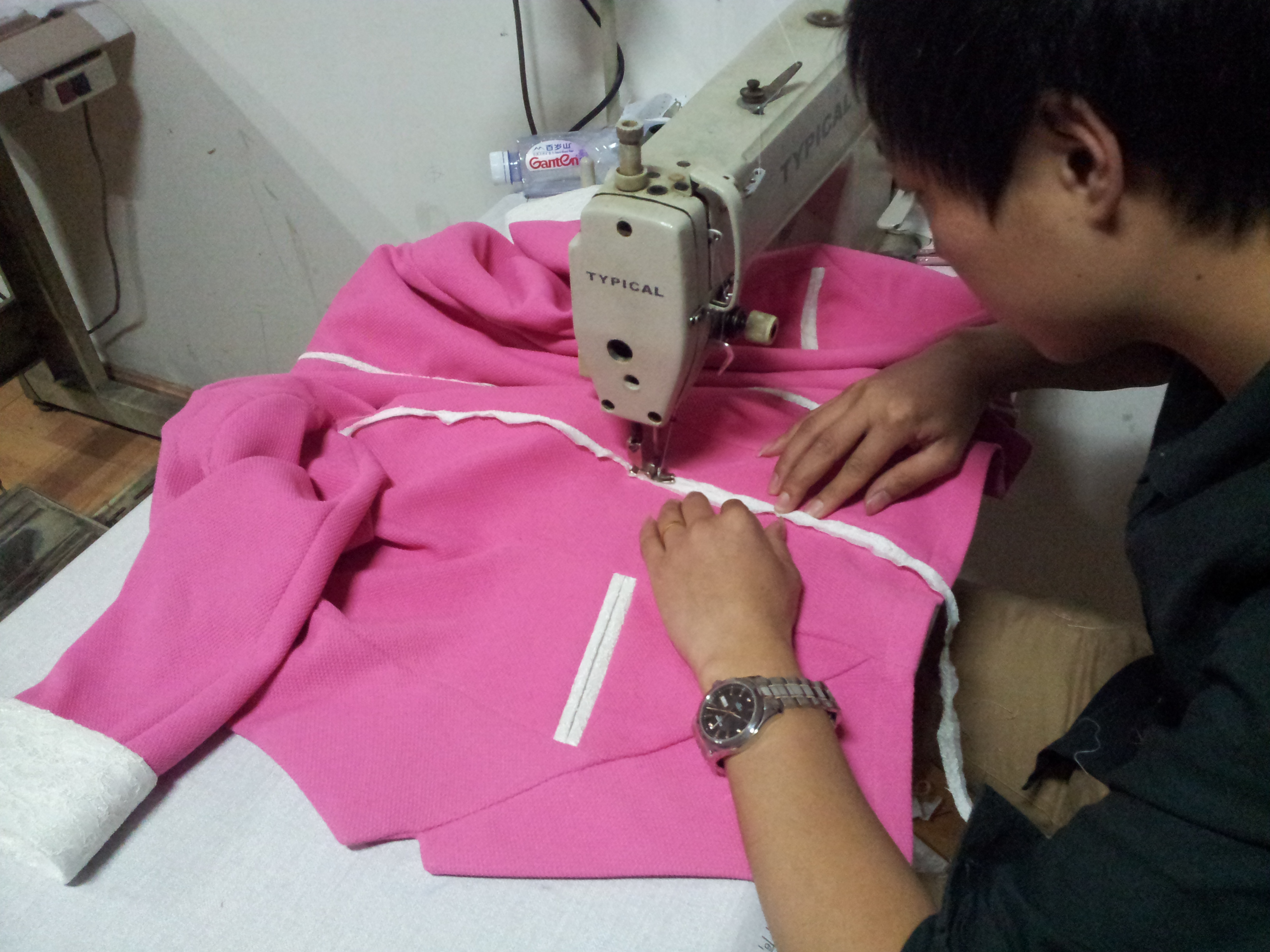 2014年徐洪敏木衣服装设计有限公司(图3)